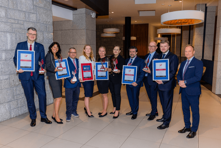 Skrzydła IT w administracji